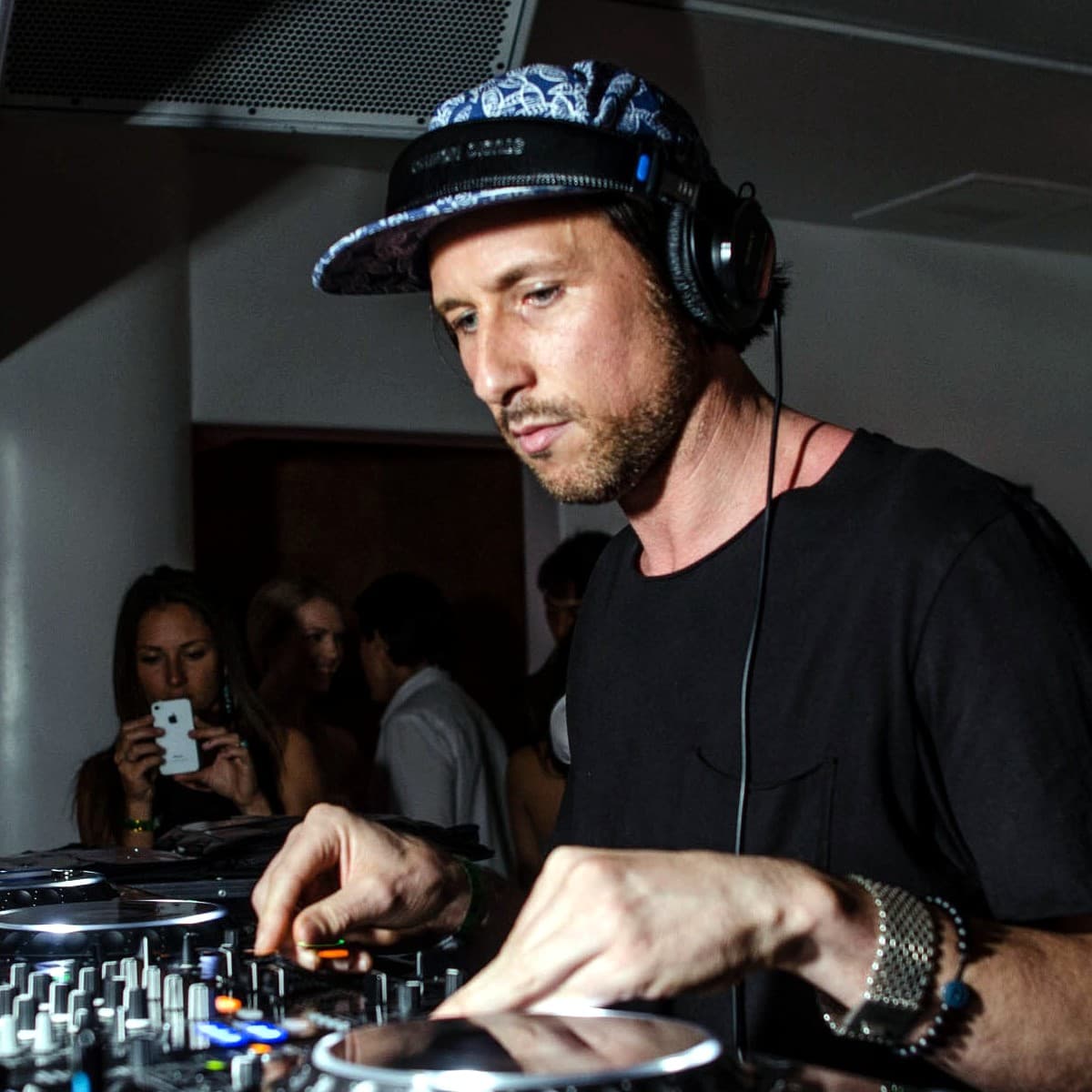 Miguel Migs