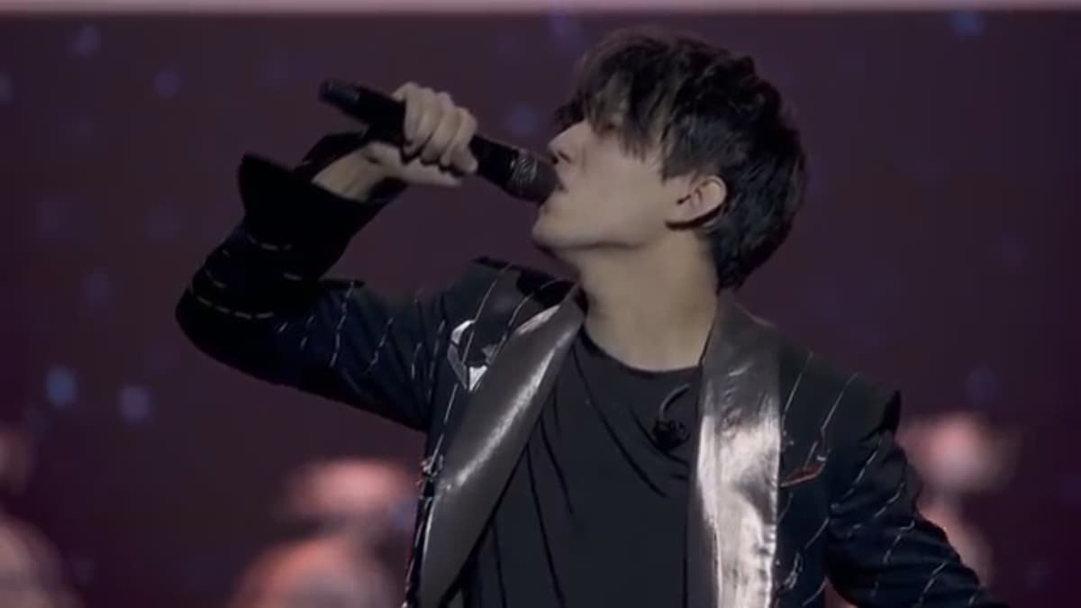 Dimash Qudaibergen