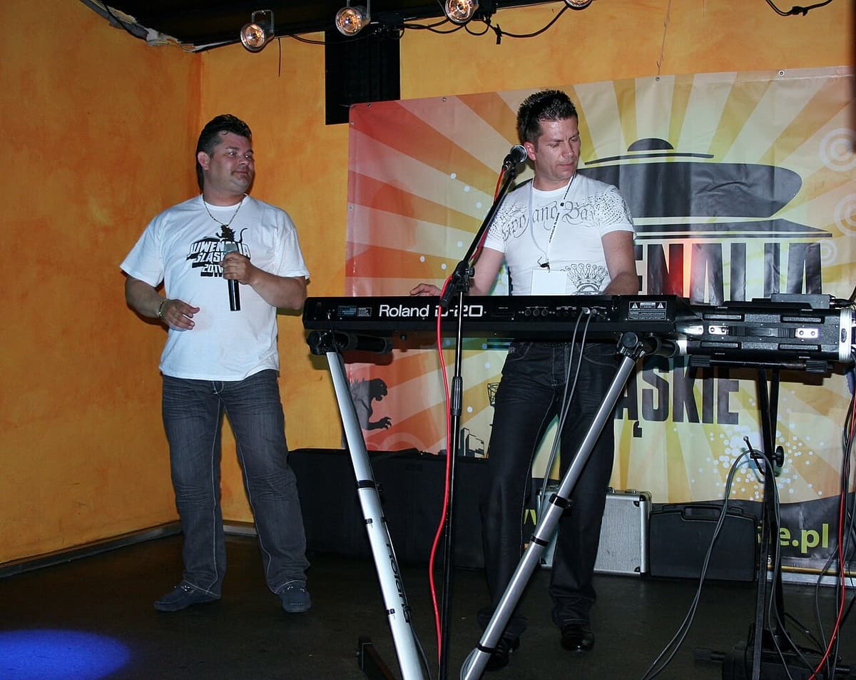 Akcent