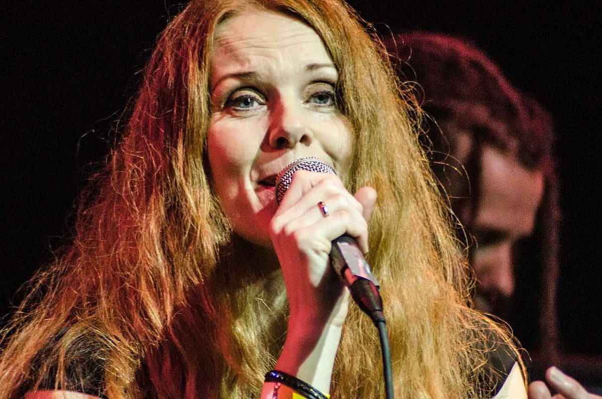 Kari Rueslåtten