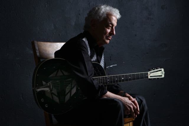 Doug MacLeod