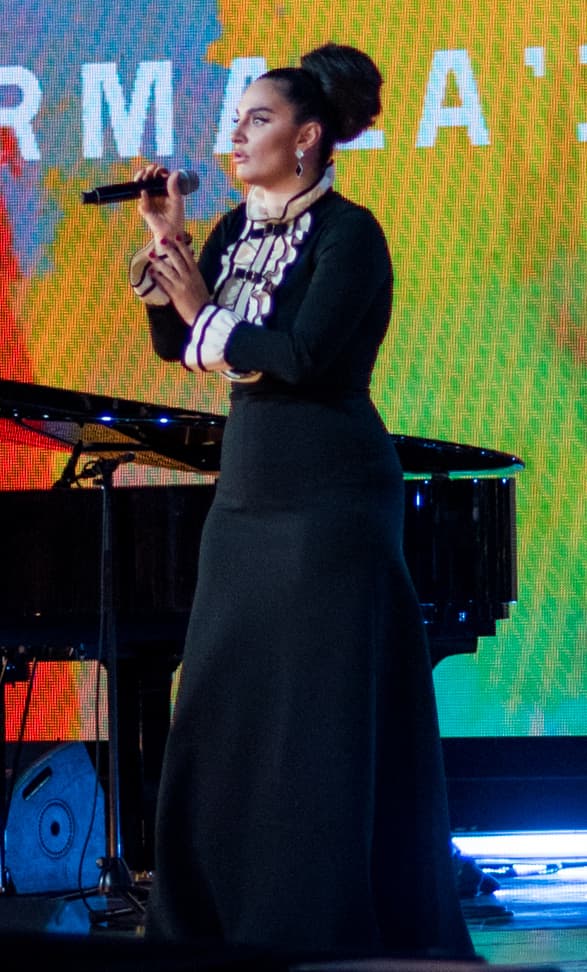 Елена Ваенга
