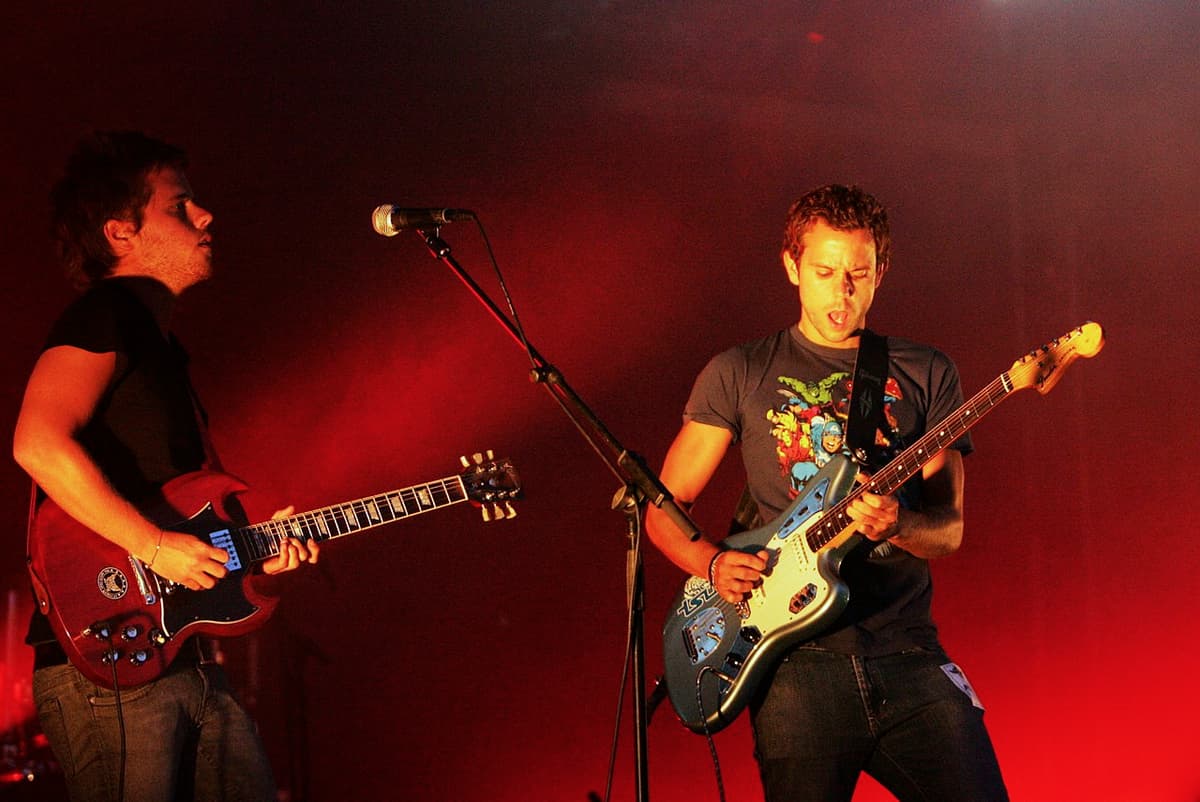 M83