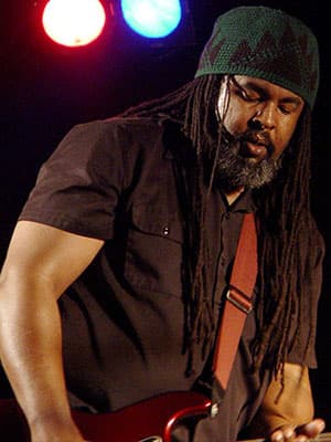 Alvin Youngblood Hart
