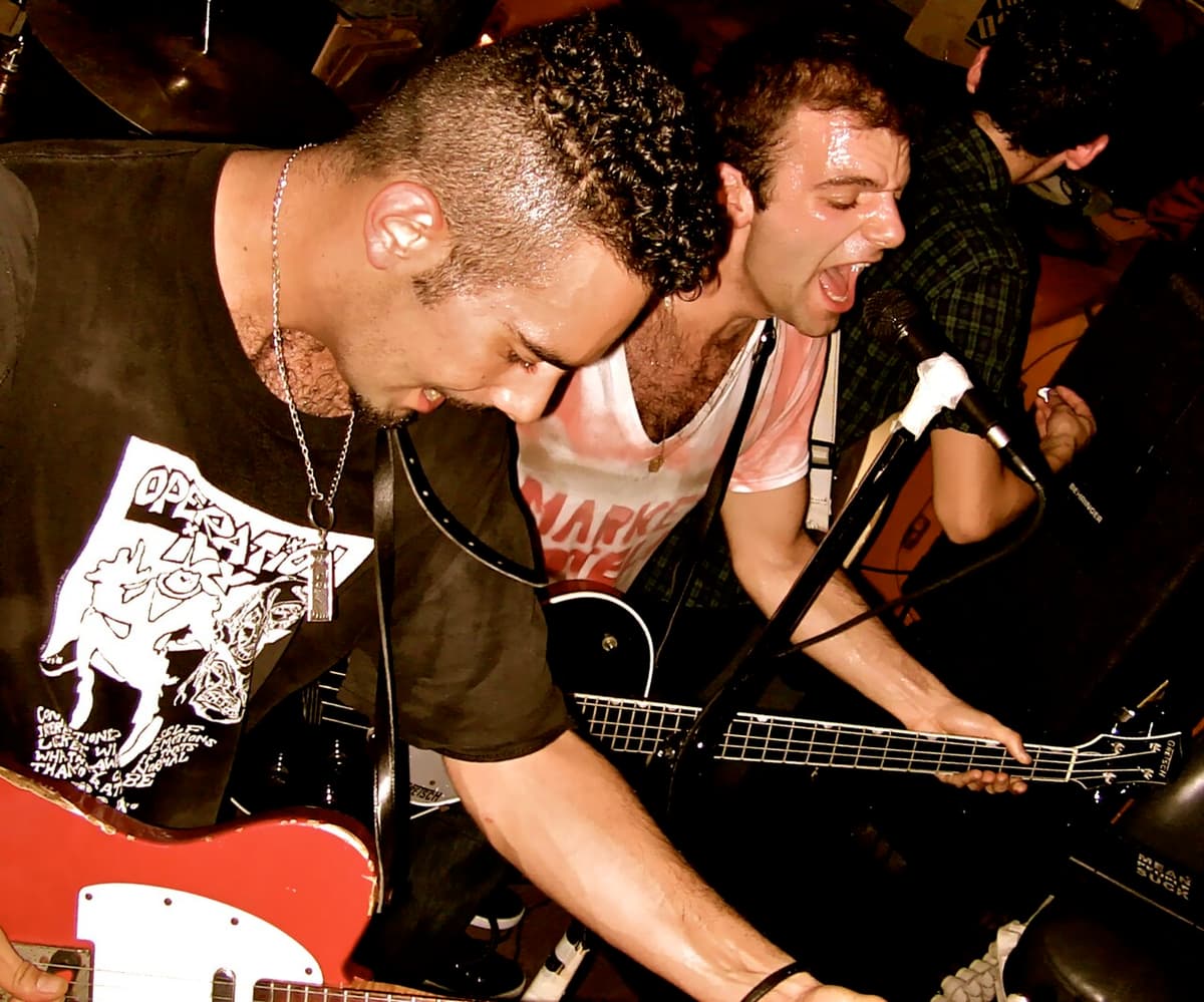 The So So Glos