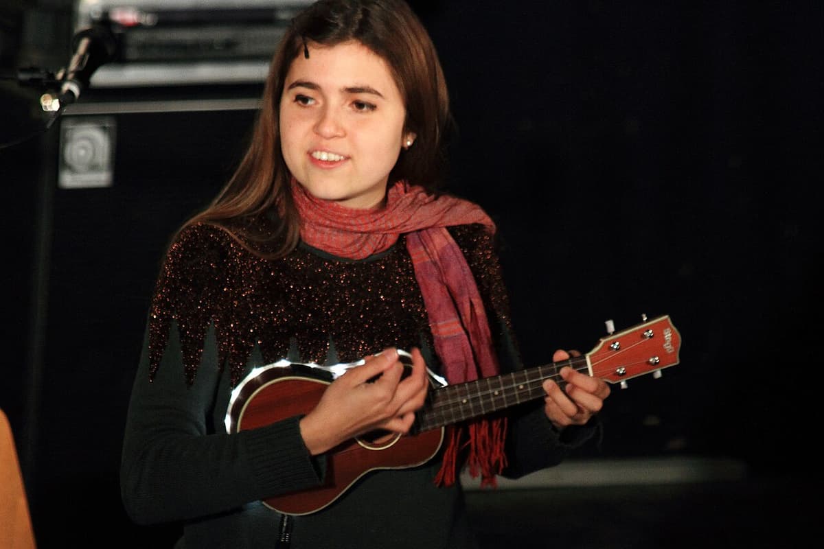 Dom La Nena