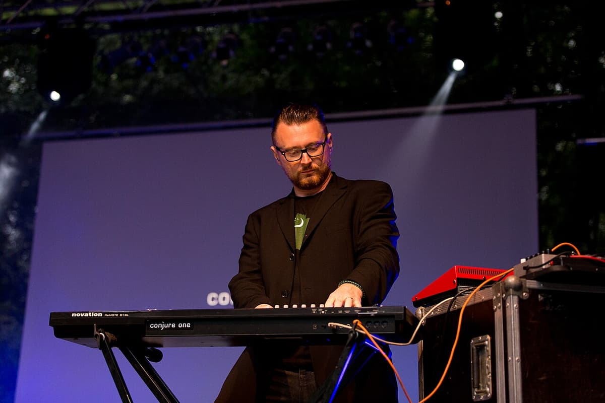 Rhys Fulber
