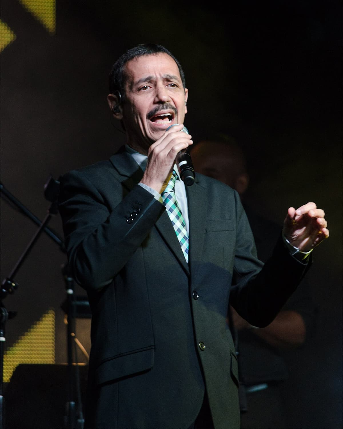 Eddie Santiago