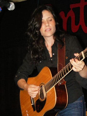 Shannon McNally