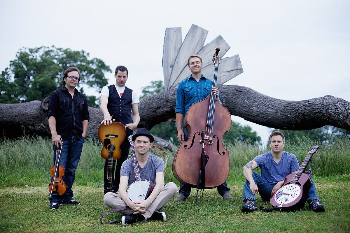 The Infamous Stringdusters