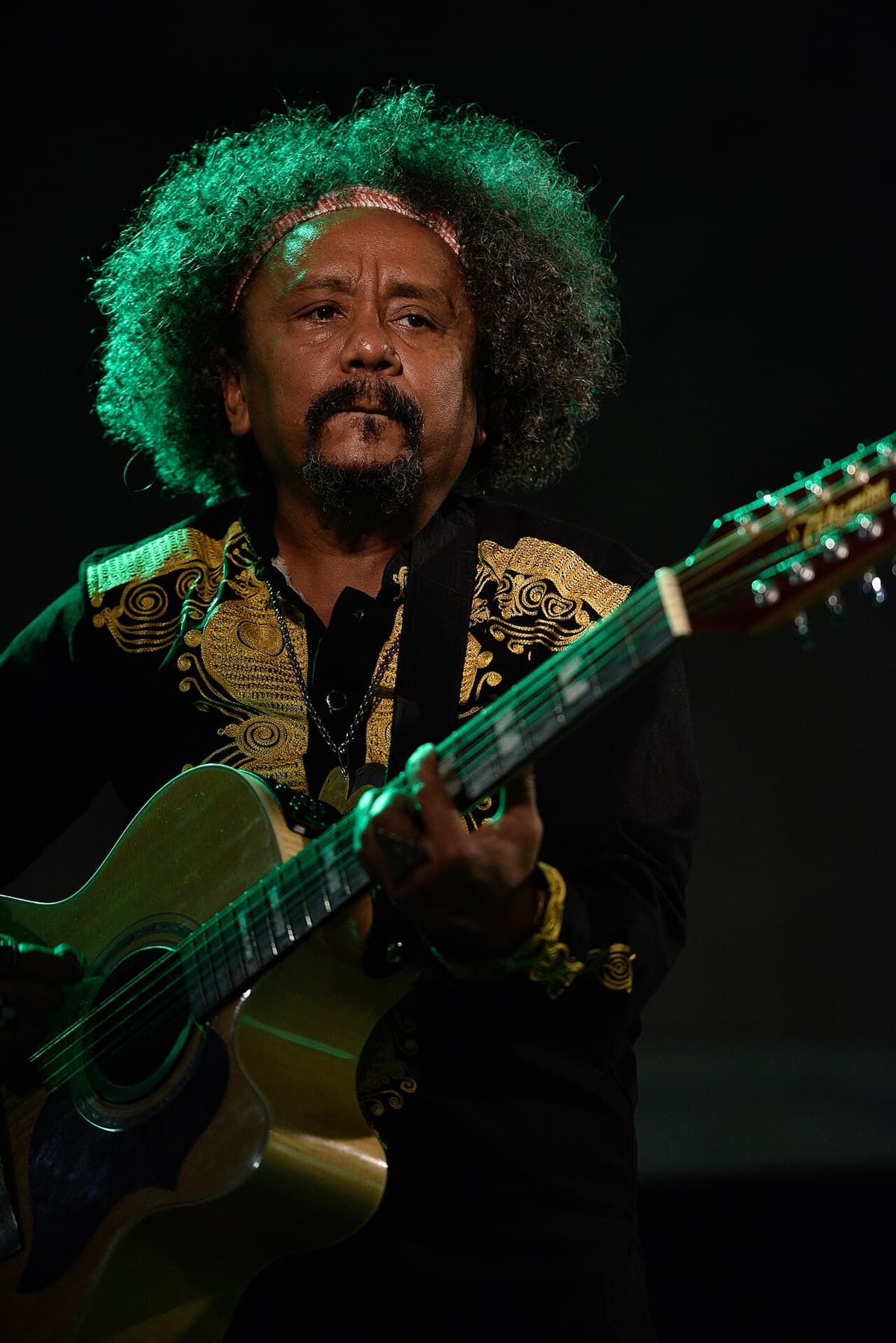 Chico César