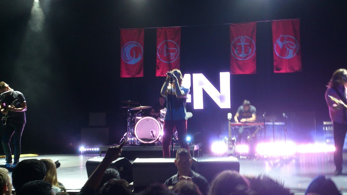AWOLNATION