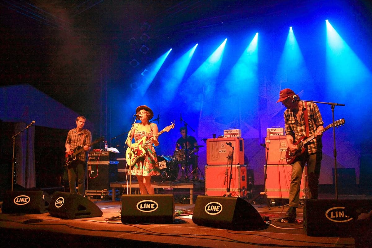 Sallie Ford & The Sound Outside