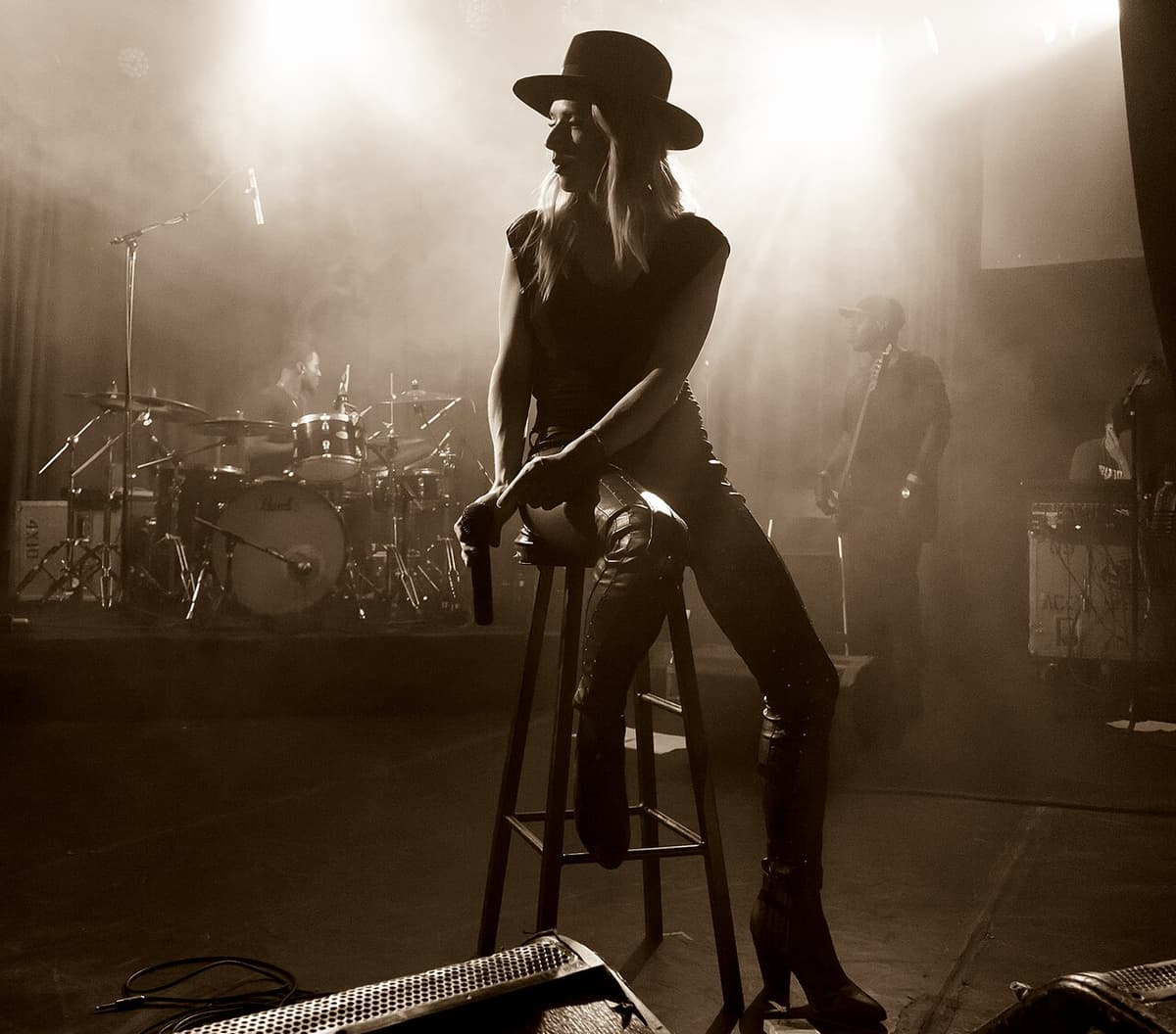 ZZ Ward