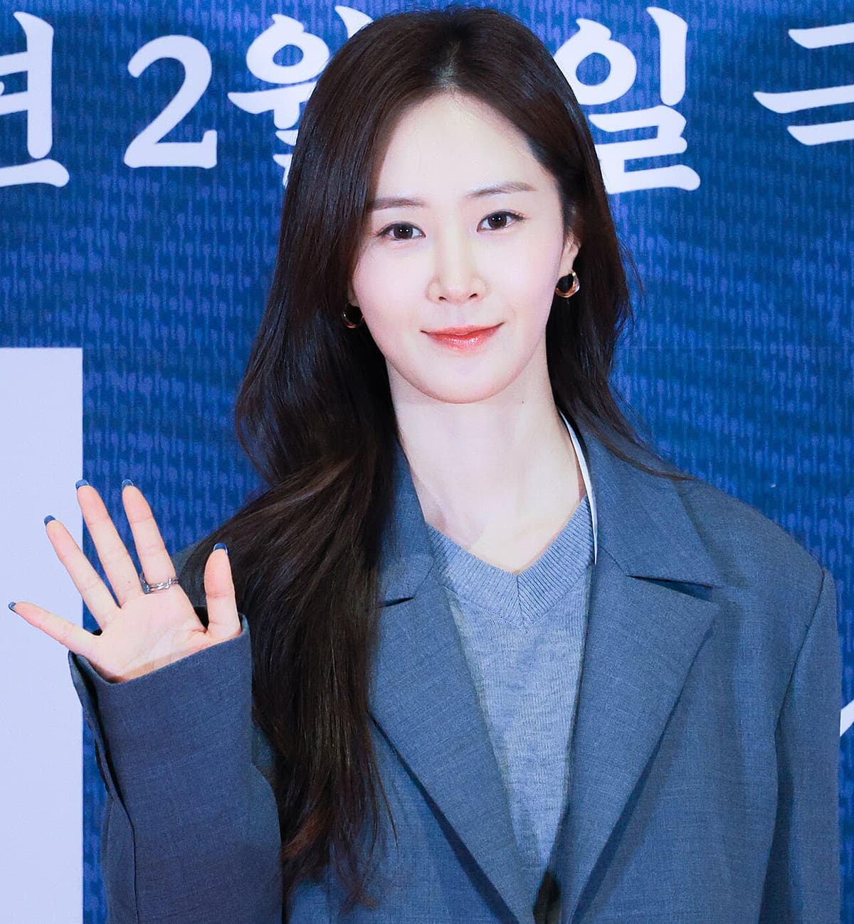 YURI