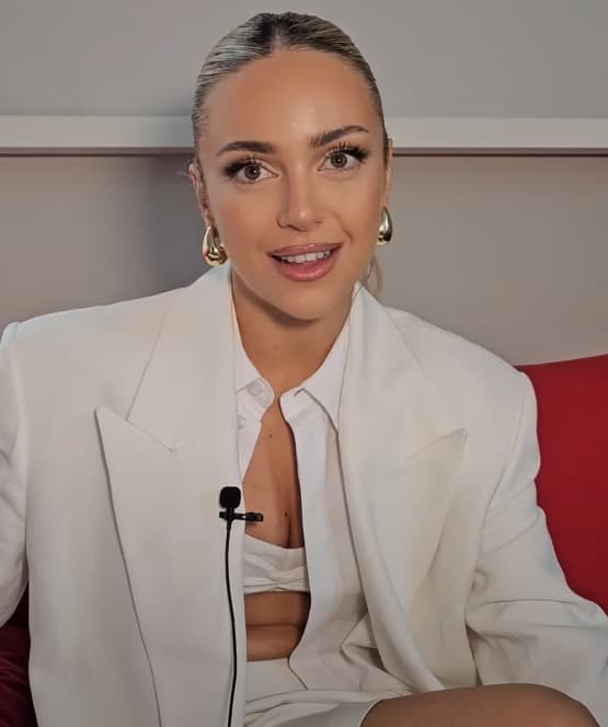 Ana Mena